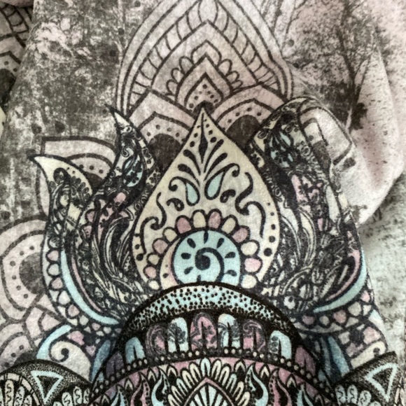 Boho Elephant Fitness Hippie Leggings | Pink & Gray | Size Small - Picture 4 of 6